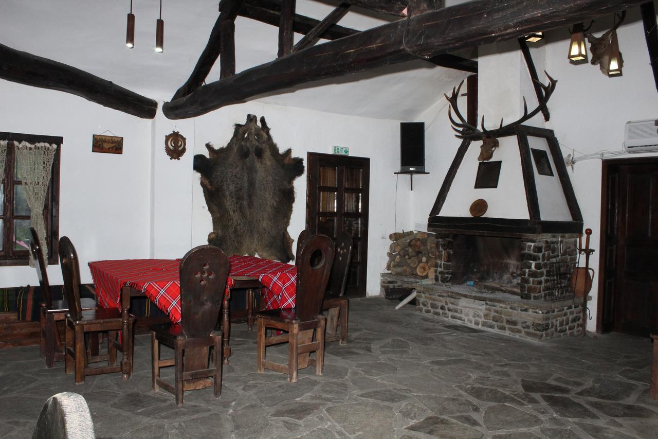 Hotel Divetsite Sliven المظهر الخارجي الصورة